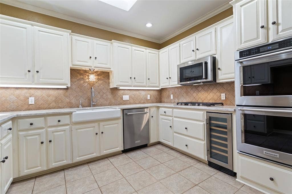 1116 Oak Garden Circle, Tyler, TX 75703 1116 Oak Garden Circle, Tyler, TX 75703