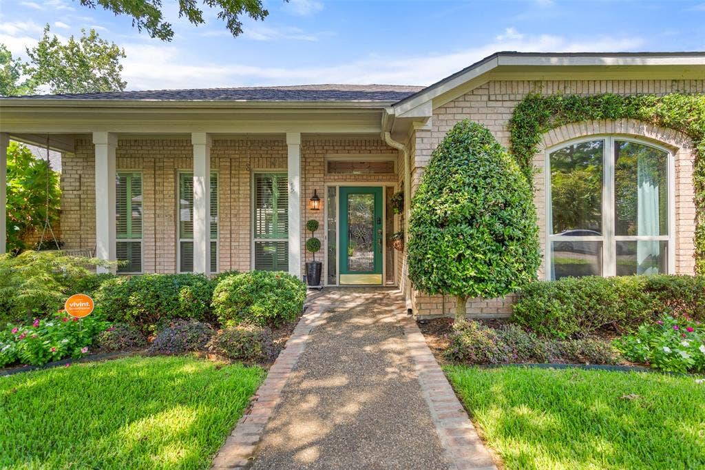 1116 Oak Garden Circle, Tyler, TX 75703 1116 Oak Garden Circle, Tyler, TX 75703