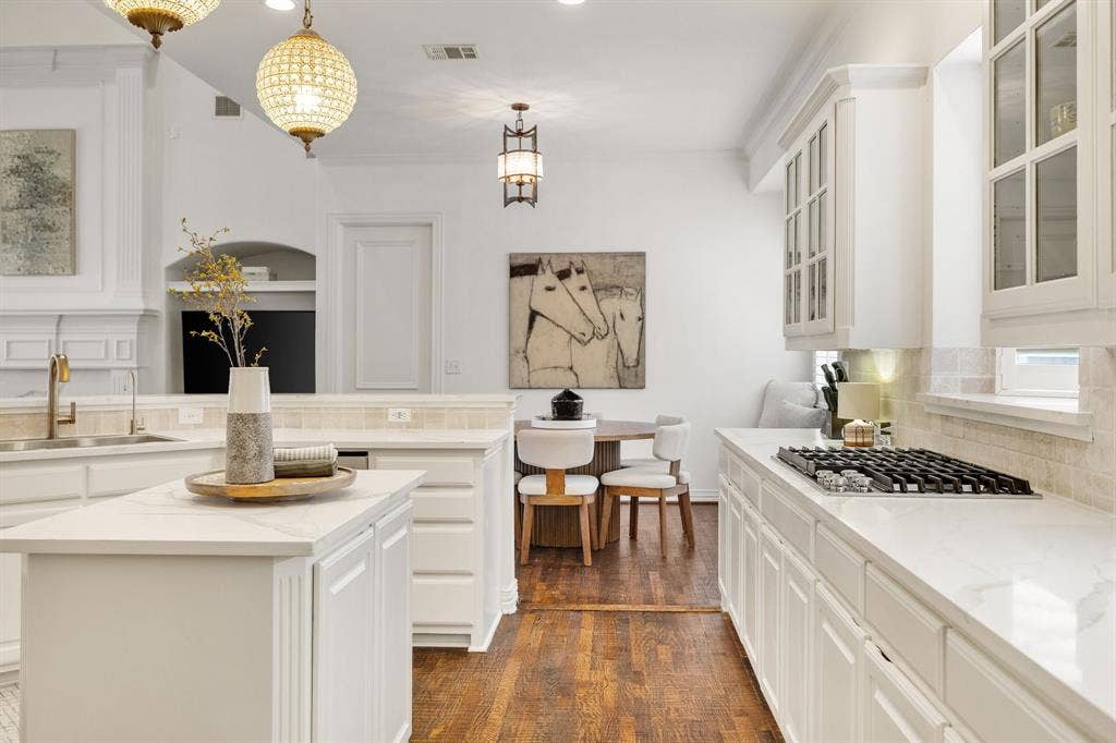 5608 Malone Drive, Plano, TX 75093 5608 Malone Drive, Plano, TX 75093