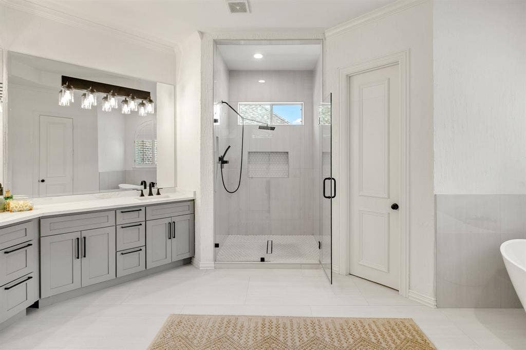 5608 Malone Drive, Plano, TX 75093 5608 Malone Drive, Plano, TX 75093