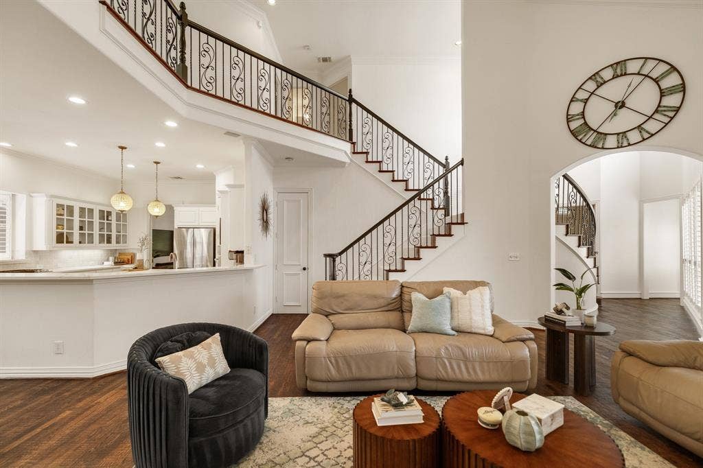 5608 Malone Drive, Plano, TX 75093 5608 Malone Drive, Plano, TX 75093