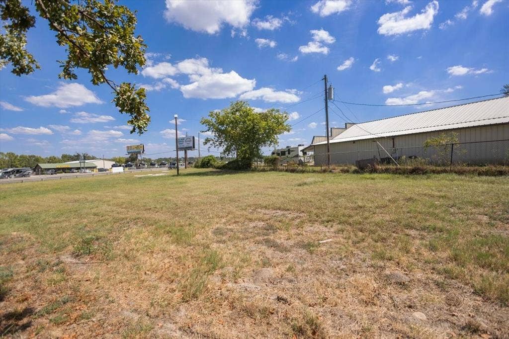 11041 US Highway 69 Highway N, Tyler, TX 75706 11041 US Highway 69 Highway N, Tyler, TX 75706