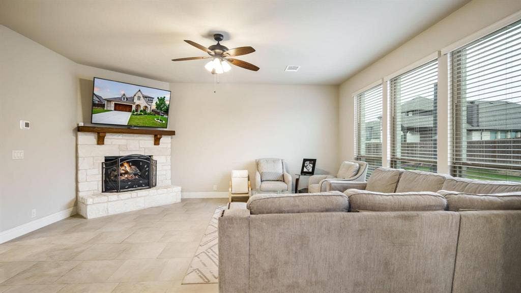 2613 Turning Leaf Lane, Midlothian, TX 76065 2613 Turning Leaf Lane, Midlothian, TX 76065