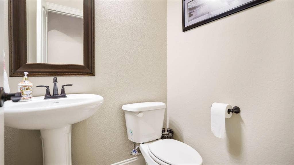 2613 Turning Leaf Lane, Midlothian, TX 76065 2613 Turning Leaf Lane, Midlothian, TX 76065