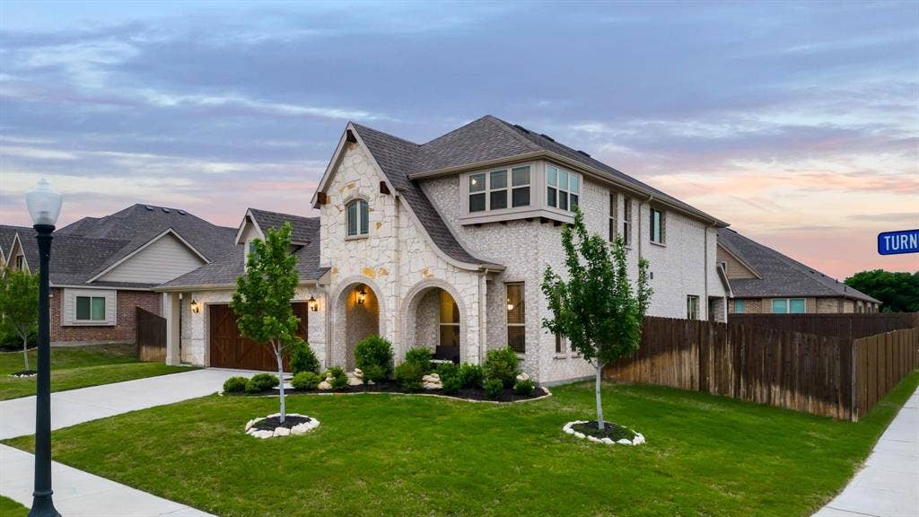 2613 Turning Leaf Lane, Midlothian, TX 76065 2613 Turning Leaf Lane, Midlothian, TX 76065