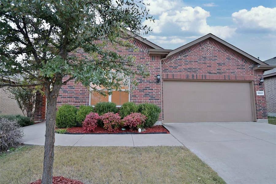 Property photo for 5921 Comanche Peak Drive, Fort Worth, TX