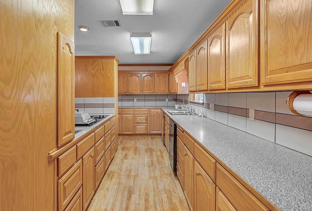 317 Williams Road, Lorena, TX 76655 317 Williams Road, Lorena, TX 76655