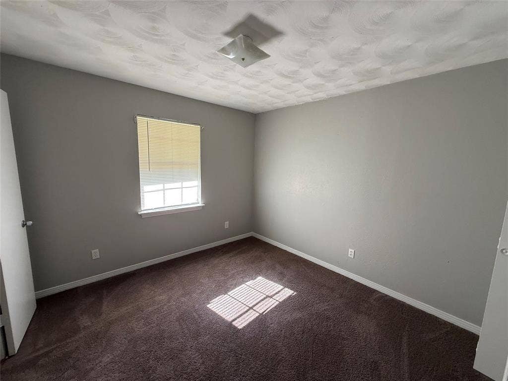 301 Lakewood Drive, DeSoto, TX 75115 301 Lakewood Drive, DeSoto, TX 75115