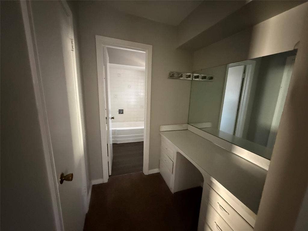 301 Lakewood Drive, DeSoto, TX 75115 301 Lakewood Drive, DeSoto, TX 75115