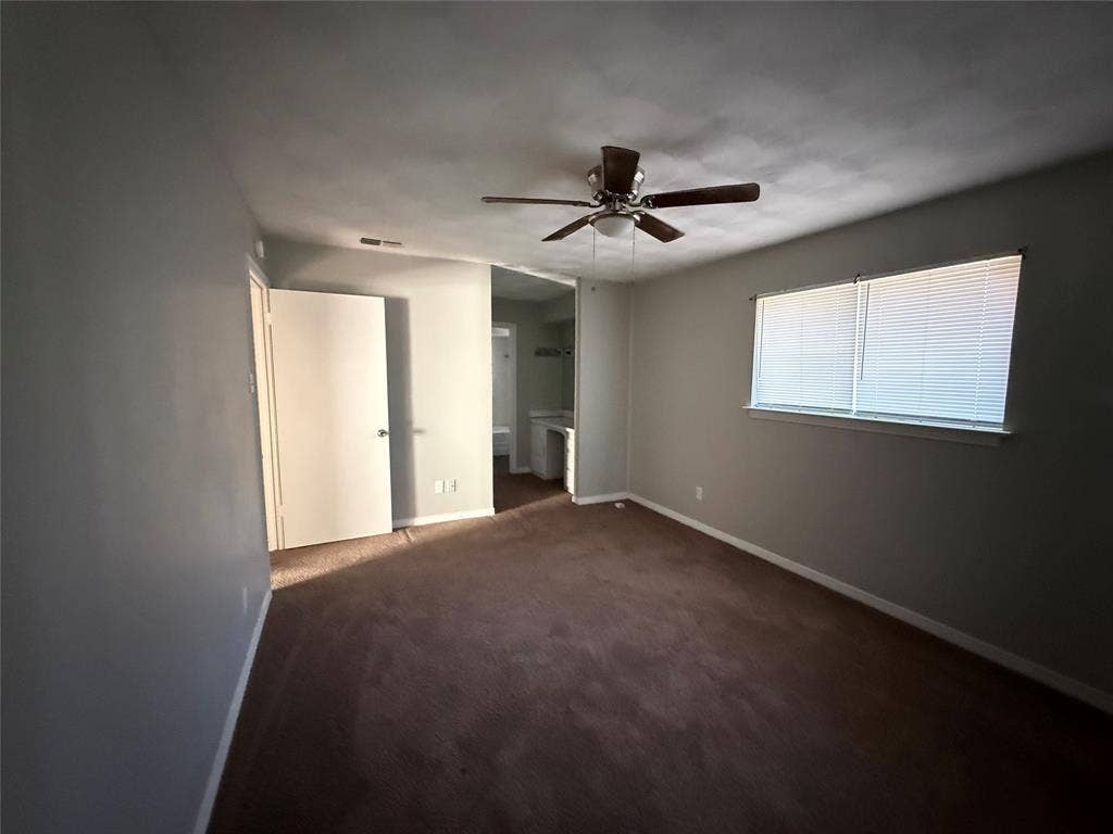 301 Lakewood Drive, DeSoto, TX 75115 301 Lakewood Drive, DeSoto, TX 75115
