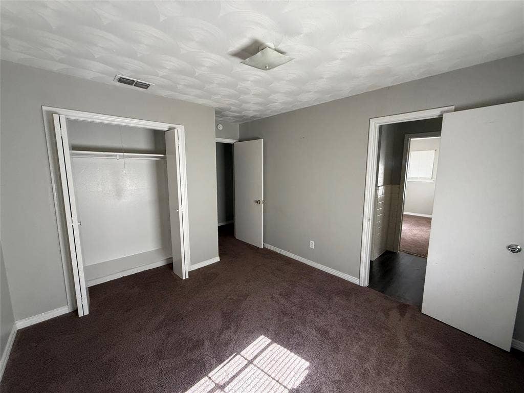 301 Lakewood Drive, DeSoto, TX 75115 301 Lakewood Drive, DeSoto, TX 75115