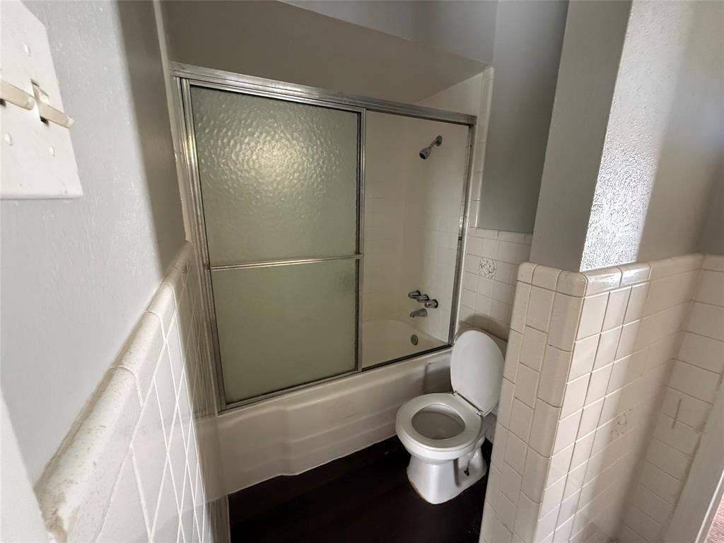 301 Lakewood Drive, DeSoto, TX 75115 301 Lakewood Drive, DeSoto, TX 75115