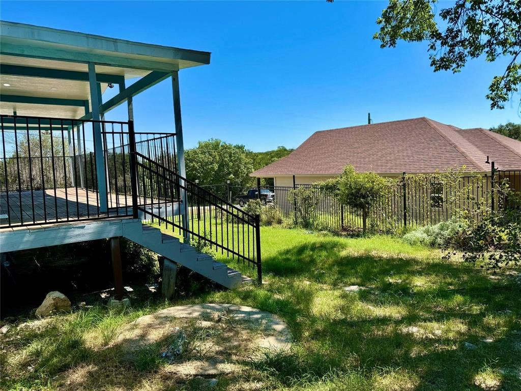 2618 Creekview Drive, Granbury, TX 76048 2618 Creekview Drive, Granbury, TX 76048