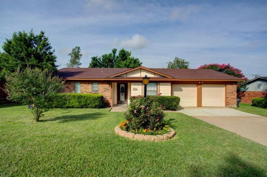 Property photo for 6470 Westrock Drive, Fort Worth, TX