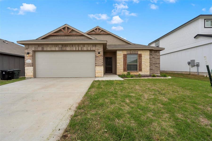 Property photo for 7445 Garden Glen Drive, Temple, TX