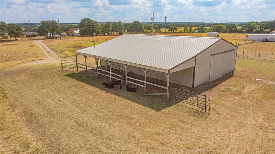 Property photo for 7829 County Road 176, Stephenville, TX