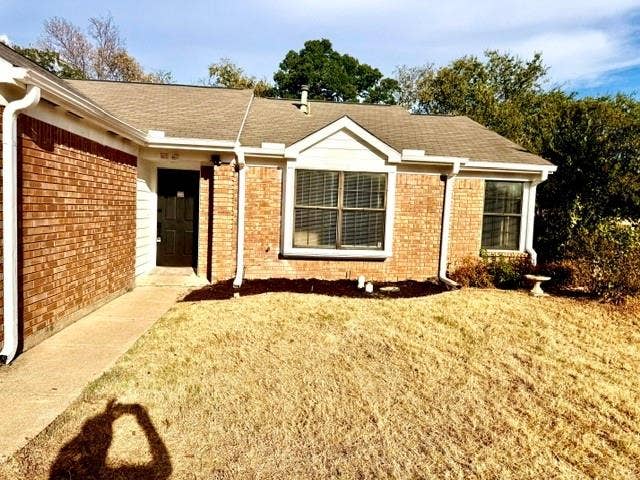 Property photo for 304 Mack Drive, Denton, TX