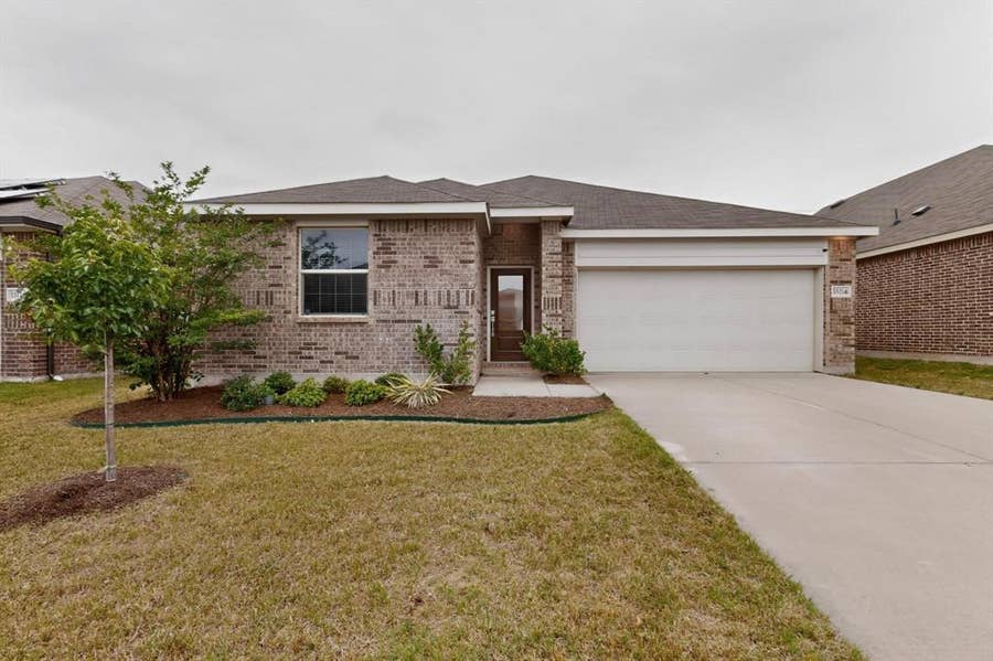 Property photo for 3321 Riverside Drive, Aubrey, TX