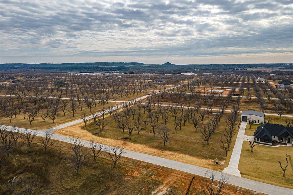 1201 Mooney Drive, Granbury, TX 76049 1201 Mooney Drive, Granbury, TX 76049