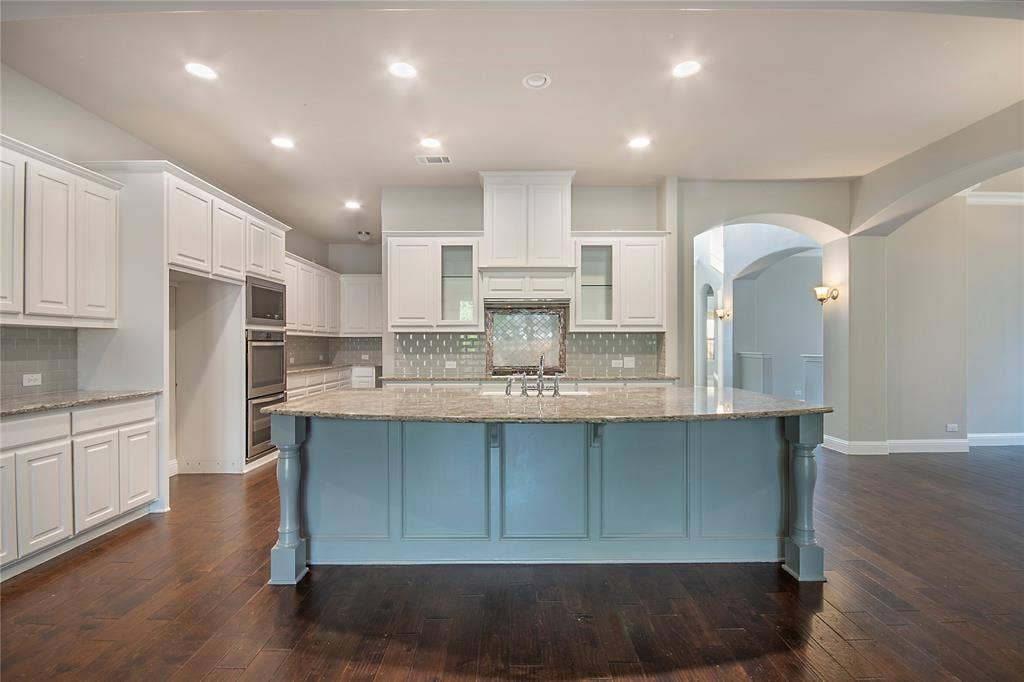3248 Sky Lane, Celina, TX 75009 3248 Sky Lane, Celina, TX 75009