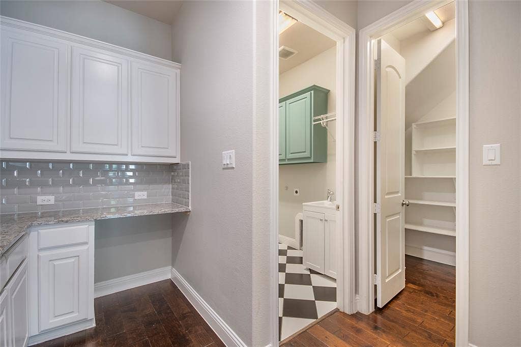 3248 Sky Lane, Celina, TX 75009 3248 Sky Lane, Celina, TX 75009