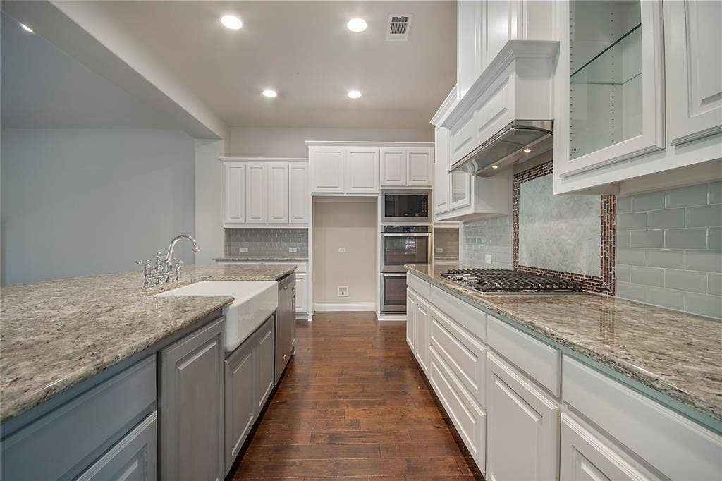 3248 Sky Lane, Celina, TX 75009 3248 Sky Lane, Celina, TX 75009