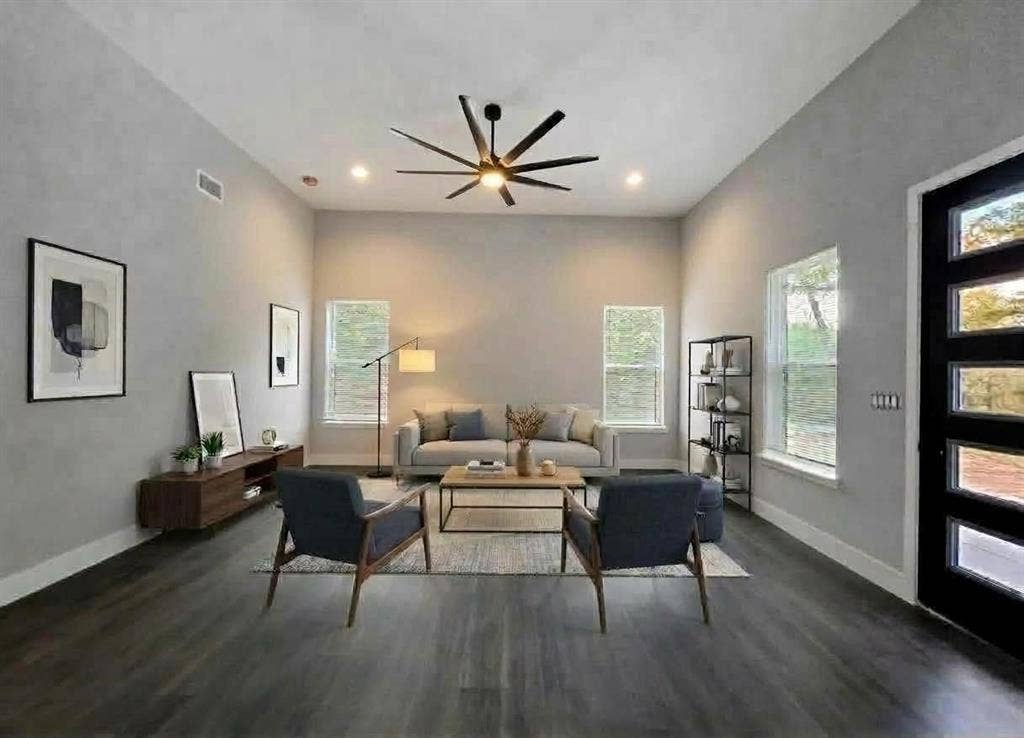 4957 La Prada, Malakoff, TX 75148 virtually staged