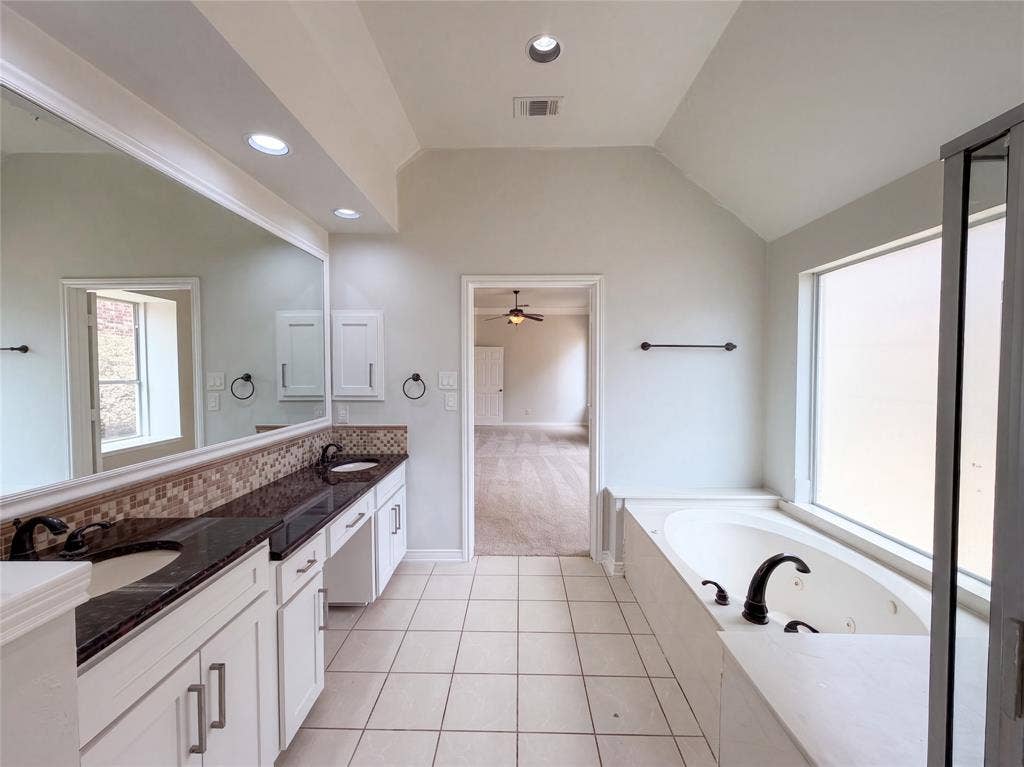 8703 Stonecrest Drive, Irving, TX 75063