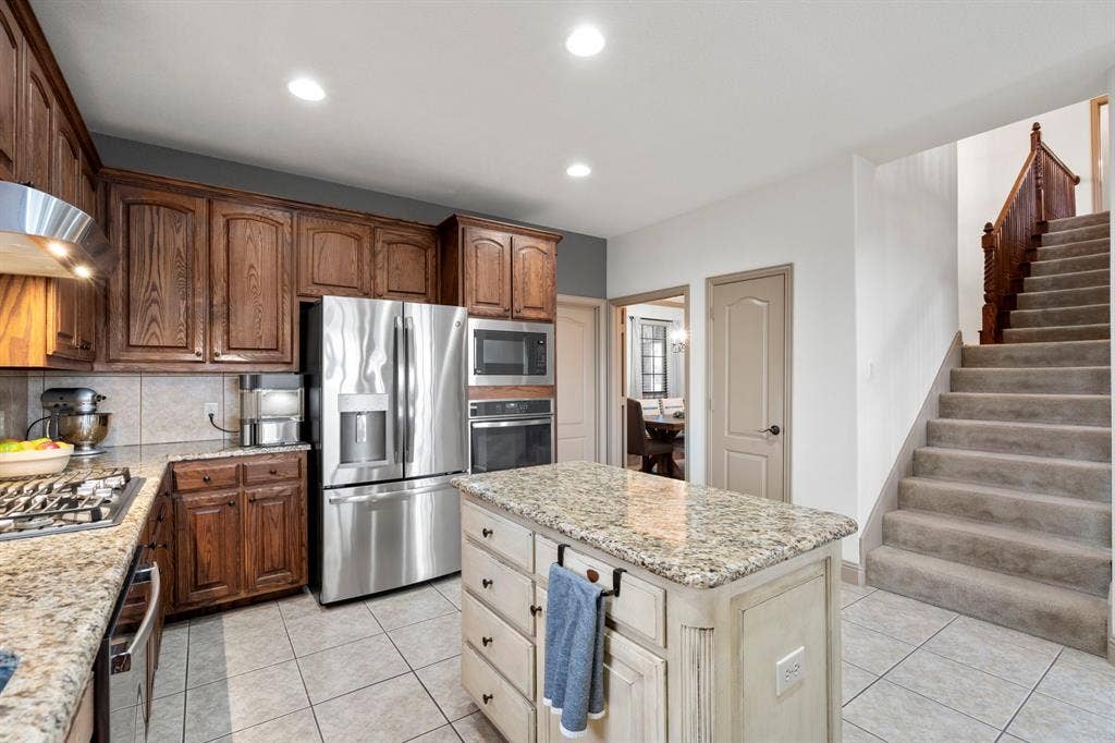 1017 Hilltop Drive, Lavon, TX 75166 1017 Hilltop Drive, Lavon, TX 75166