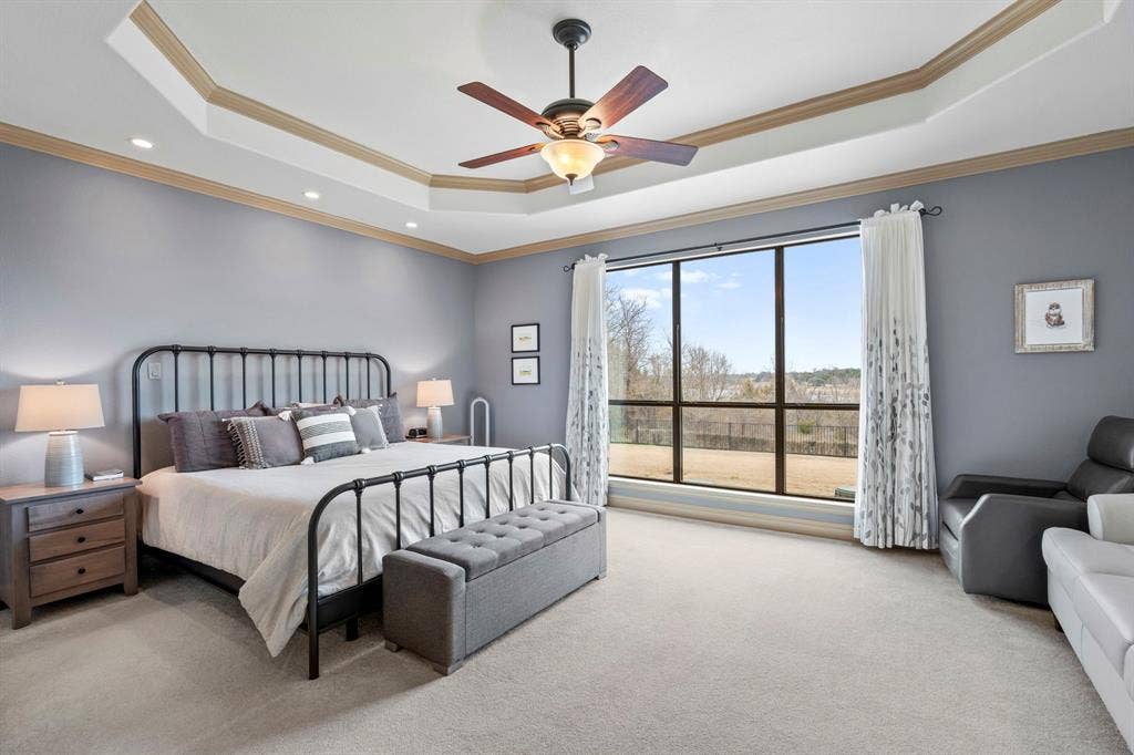 1017 Hilltop Drive, Lavon, TX 75166 1017 Hilltop Drive, Lavon, TX 75166