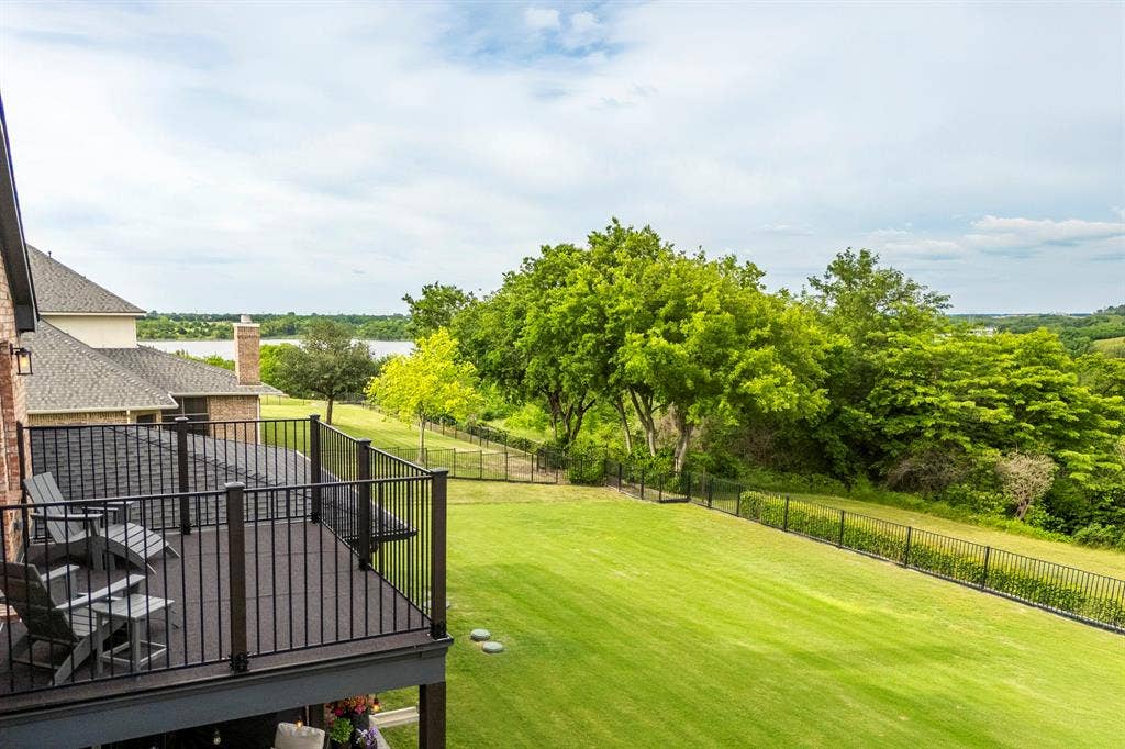 1017 Hilltop Drive, Lavon, TX 75166 1017 Hilltop Drive, Lavon, TX 75166