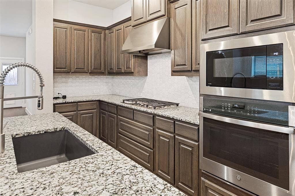2424 Preakness Place, Celina, TX 75009 2424 Preakness Place, Celina, TX 75009
