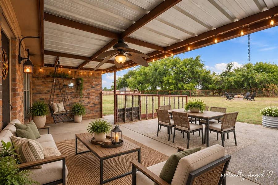 Property photo for 108 Chisolm Trail Court, Springtown, TX