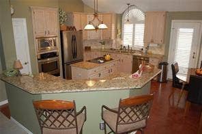 8636 Mill Creek Road, Irving, TX 75063 8636 Mill Creek Road, Irving, TX 75063