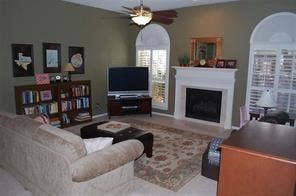 8636 Mill Creek Road, Irving, TX 75063 8636 Mill Creek Road, Irving, TX 75063