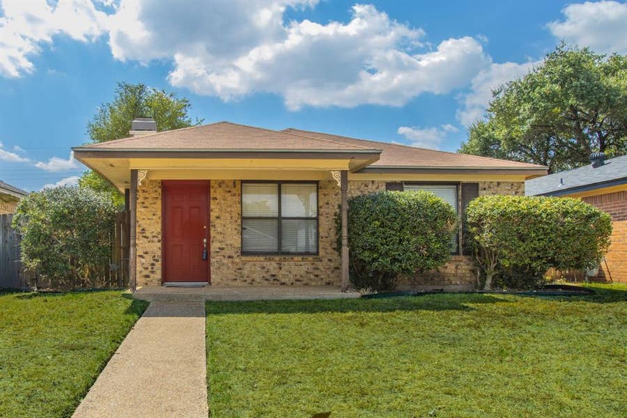 Property photo for 1303 Chapel Downs Road, Waco, TX