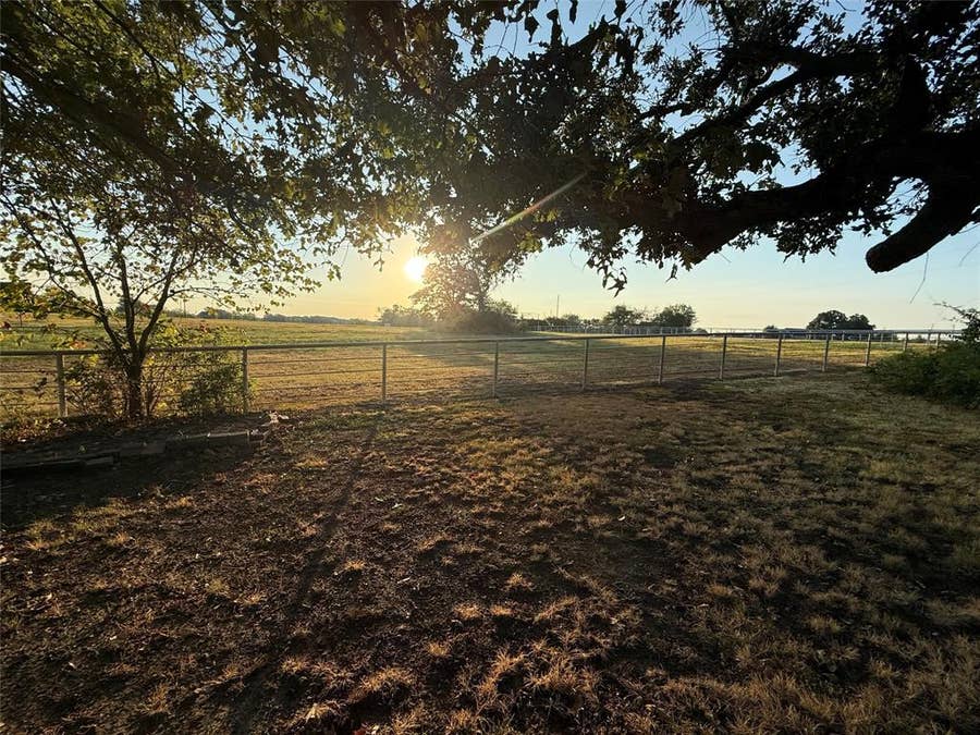 Property photo for 177 County Road 3341 N, Sulphur Springs, TX