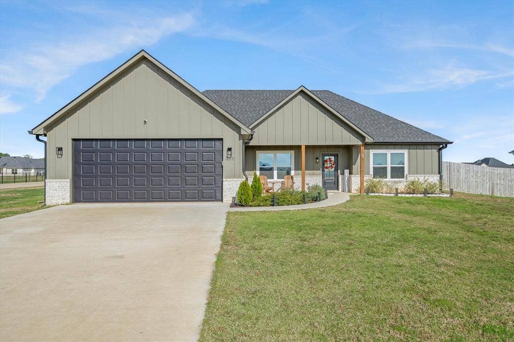 12608 CR 499, Lindale, TX 75771 12608 CR 499, Lindale, TX 75771