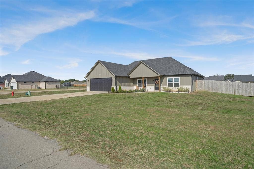 12608 CR 499, Lindale, TX 75771 12608 CR 499, Lindale, TX 75771