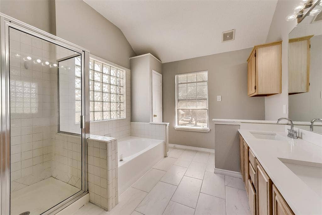 503 Las Cruces Drive, Irving, TX 75063 503 Las Cruces Drive, Irving, TX 75063