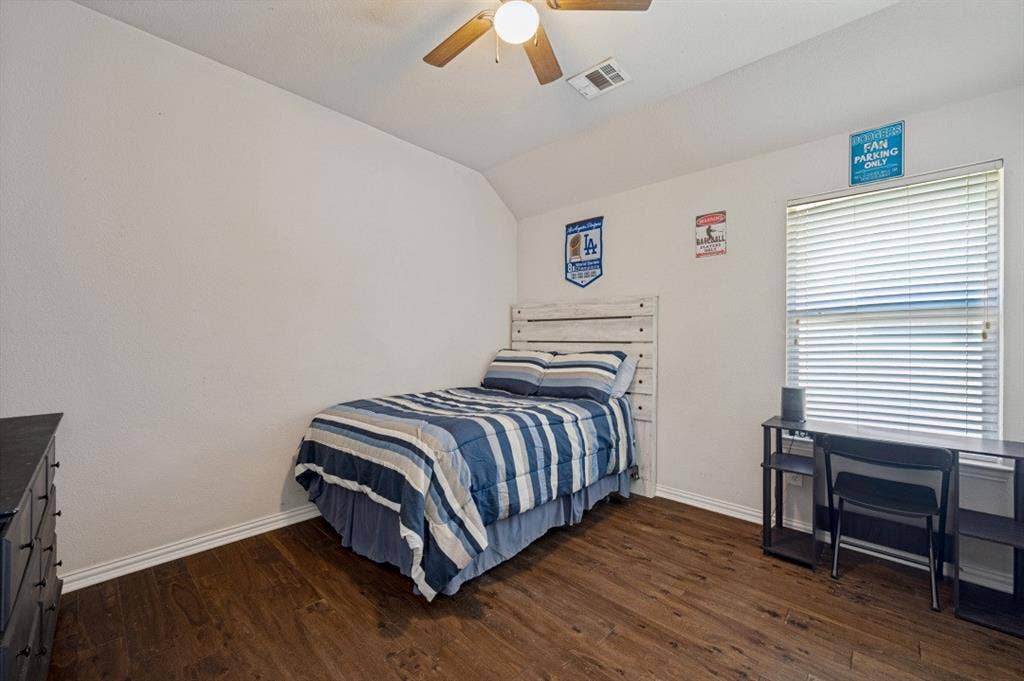 6408 Sapphire Drive, McKinney, TX 75070 6408 Sapphire Drive, McKinney, TX 75070