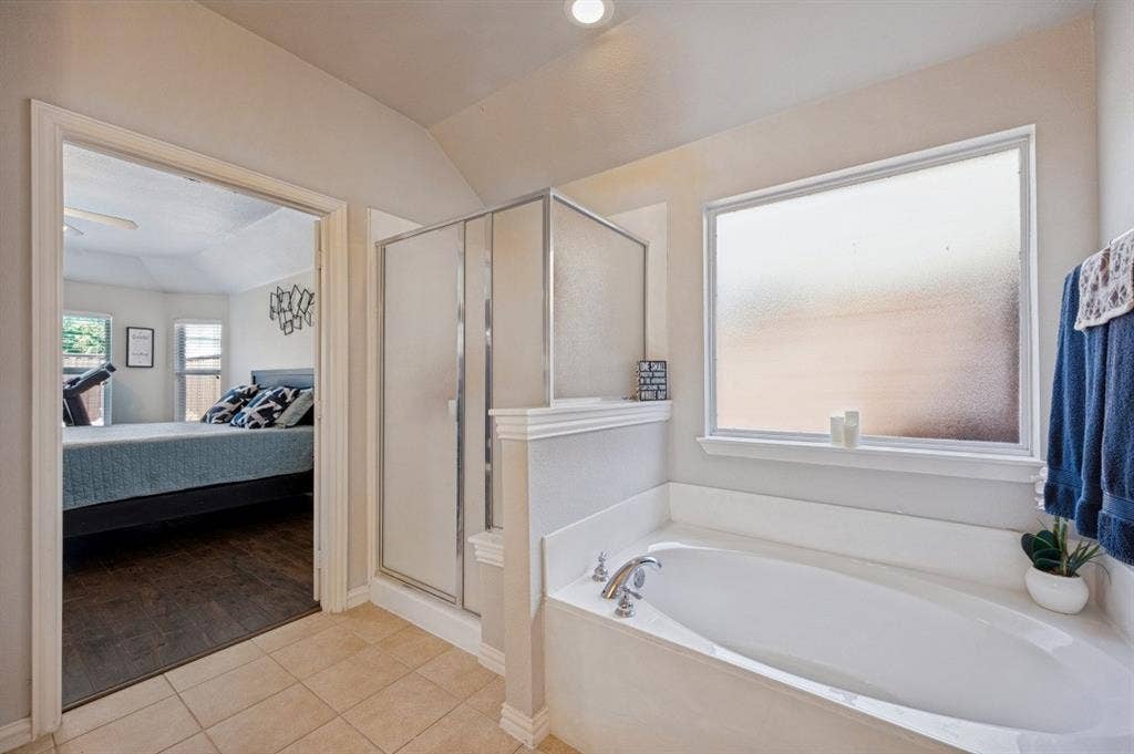6408 Sapphire Drive, McKinney, TX 75070 6408 Sapphire Drive, McKinney, TX 75070