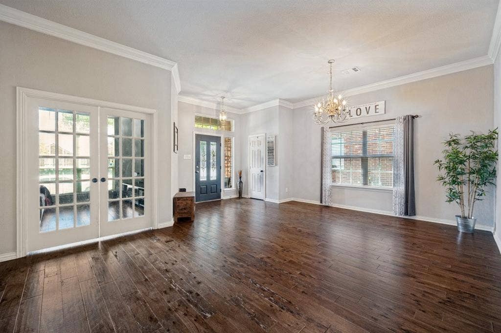 6408 Sapphire Drive, McKinney, TX 75070 6408 Sapphire Drive, McKinney, TX 75070