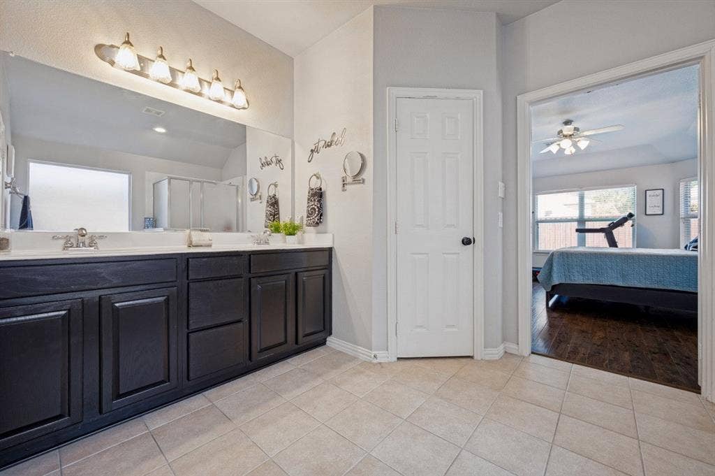6408 Sapphire Drive, McKinney, TX 75070 6408 Sapphire Drive, McKinney, TX 75070