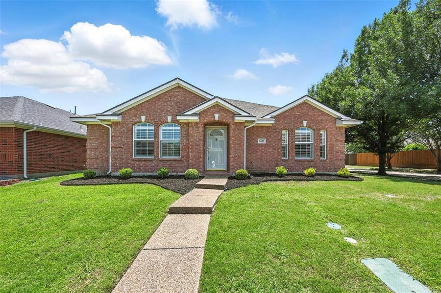 Property photo for 5025 Boxwood Lane, McKinney, TX