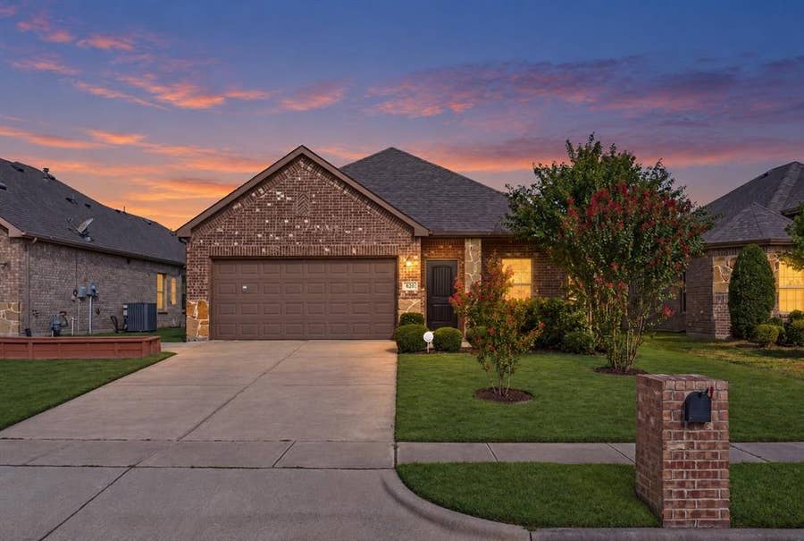 Property photo for 620 Redwood Drive, Greenville, TX