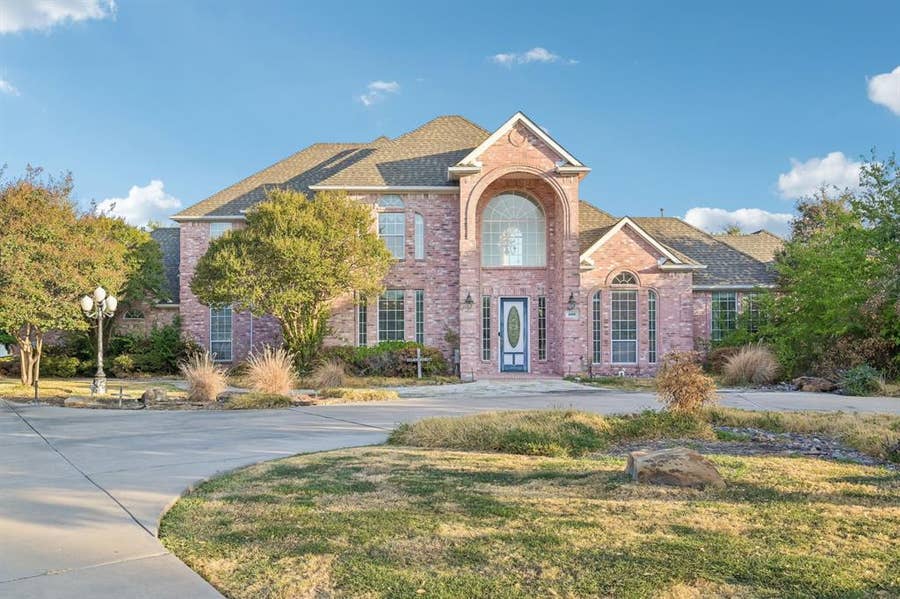 Property photo for 4009 Rosebud Drive, Rowlett, TX