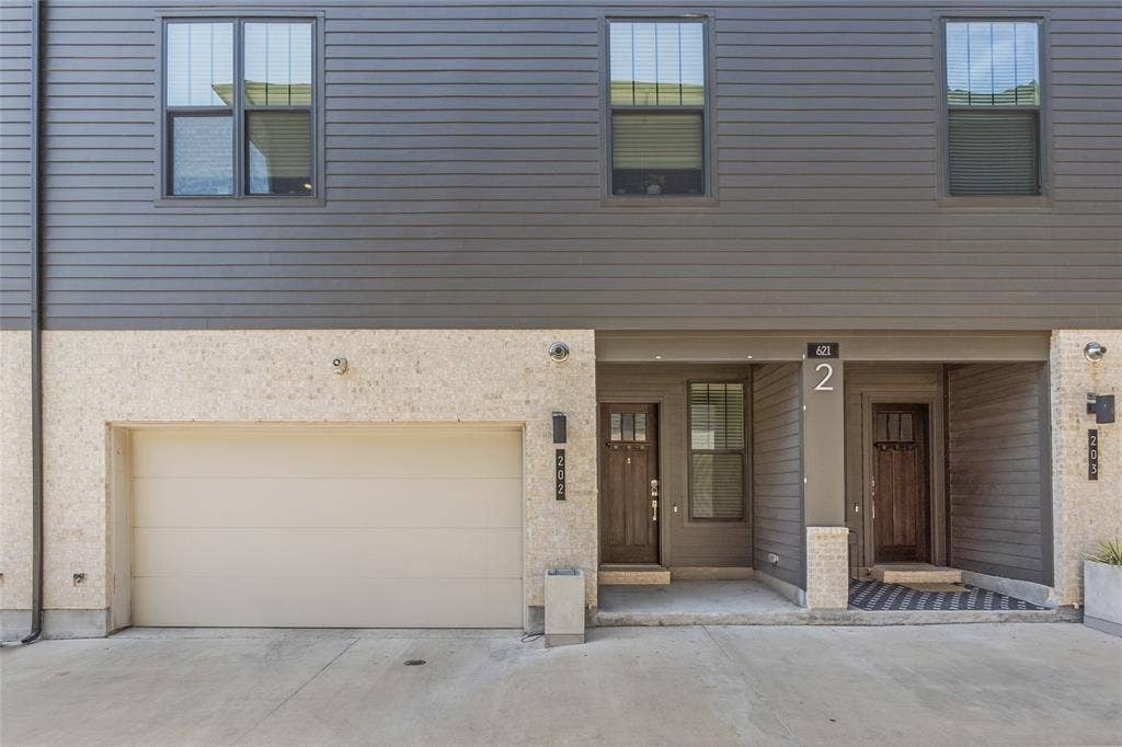 621 N Tyler Street, #202, Dallas, TX 75208 621 N Tyler Street, #202, Dallas, TX 75208