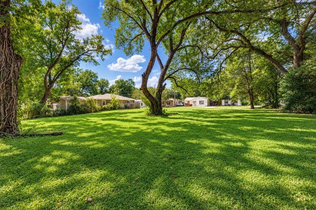 3014 Reed Lane, Dallas, TX 75215 Staged