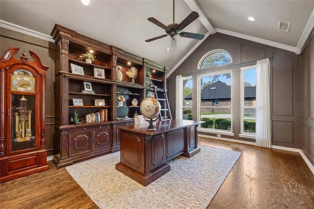 305 Brock Street, Coppell, TX 75019 305 Brock Street, Coppell, TX 75019